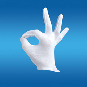 Los guantes blancos